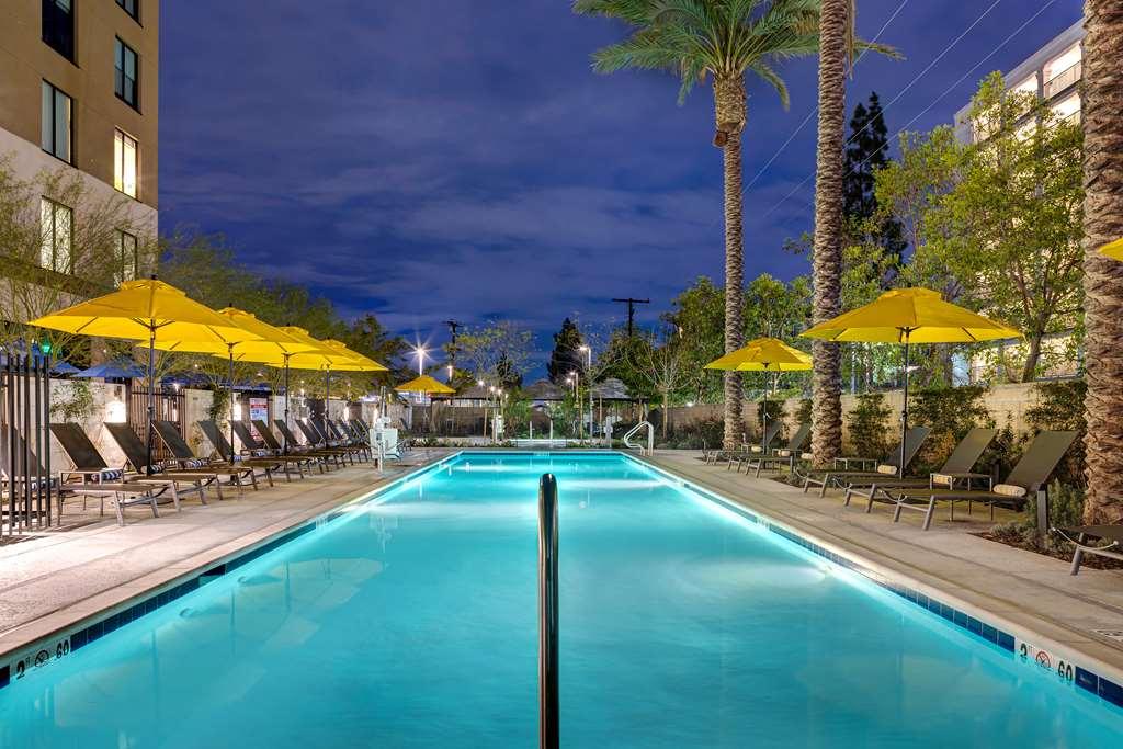 Hilton Garden Inn Anaheim Resort Facilities photo
